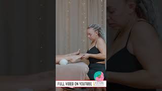 Download lagu Relaxing Foot ASMR Massage with Oil by Alina mp3