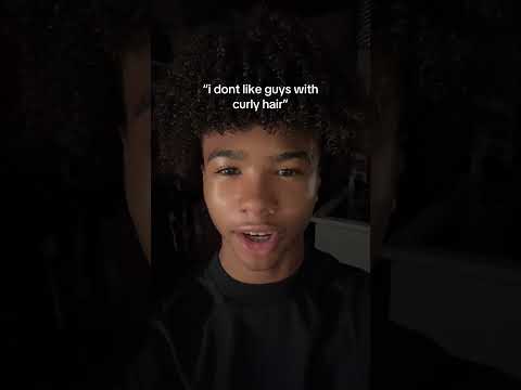 do you prefer curly hair or dreads? #capri #funny #trending #twins #shorts