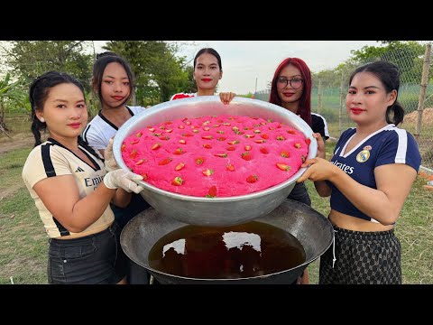 Amazing cooking cake stew berry crispy with chocolate sauce recipe