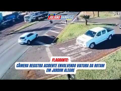 Câmeras de segurança registram colisão entre Hilux e viatura da ROTAM em Jardim Alegre
