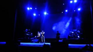 Ian Anderson - Frow a Pebble Throw/Pebbles instrumental em BH 15.03.13