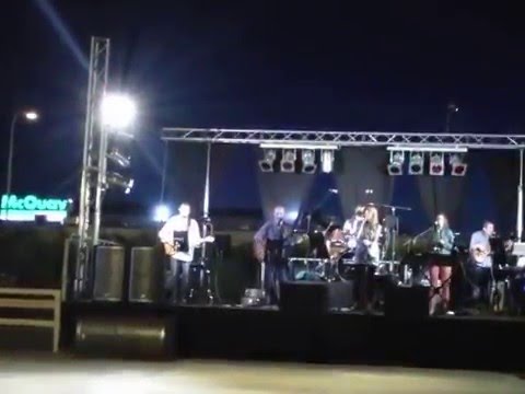 Amarcord band Hold coming   I Feel Good