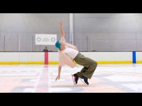 Jeremy Abbott skates to 'Evergreen' @OmarApollo at the 2024 American Contemporary Skating Festival