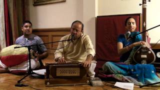 Om Namo Bhagavate Vasudevaya - 1 of 5 - Temple Bhajan Band