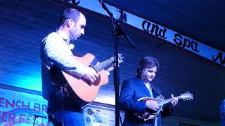 Travelin McCourys "Borderline"