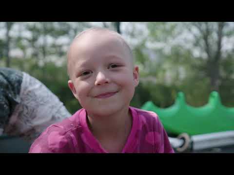 Isabelle fick fira sitt friskkalas efter leukemin - Barncancergalan 2021