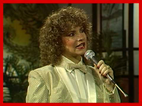 download lagu mp3 mp4 Pimpinela Vivir Sin Ti No Puedo, download lagu Pimpinela Vivir Sin Ti No Puedo gratis, unduh video klip Pimpinela Vivir Sin Ti No Puedo