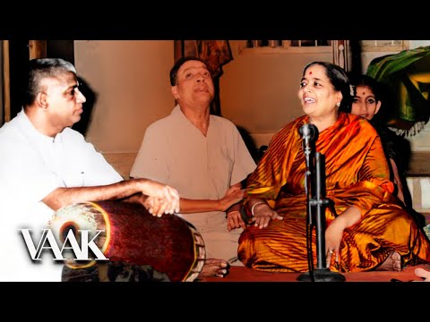 DK Pattammal, DK Jayaraman & Palghat TS Mani Iyer | Vani Mahal, 1969