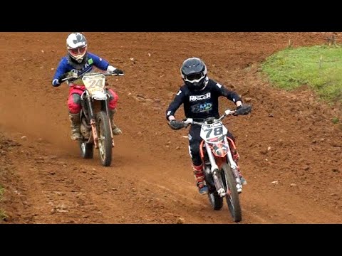 Disputa pela vitória na Corrida da VXFeminina - 2 tempos contra 4 tempos