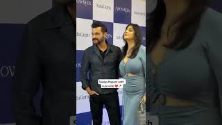 Download lagu Sanjay Kapoor with cute wife #india #pakistan #canada #malaysia #usa #uk #singapore #sanjaykapoor mp3