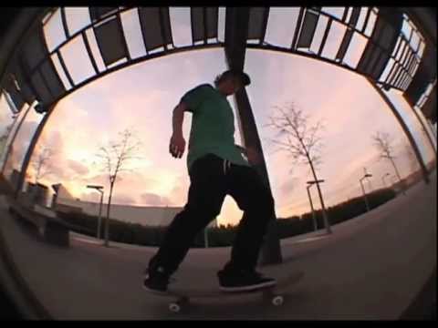 MIKEY DC EUROPE FOOTY