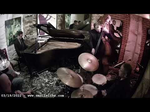 Gee Baby Ain't I Good To You - Ben Paterson Trio - Live At Mezzrow