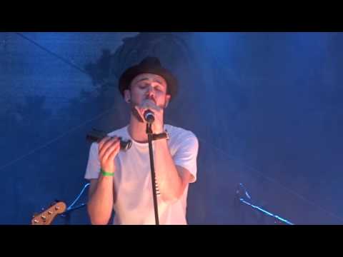 STADTRAND Live @Cologne Pride 2016 – Standing Still (Roman Lob)