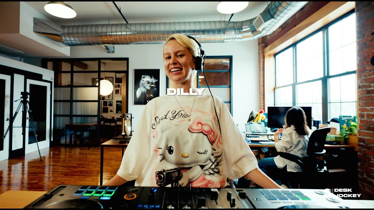 Desk Jockey | Dilly (Office DJ Set in NYC)