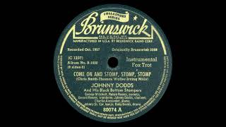Music video thumbnail preview for Johnny Dodds and his Black Bottom Stompers: Come On And Stomp, Stomp, Stomp (1945) by Johnny Doddsʼ Black Bottom Stompers
