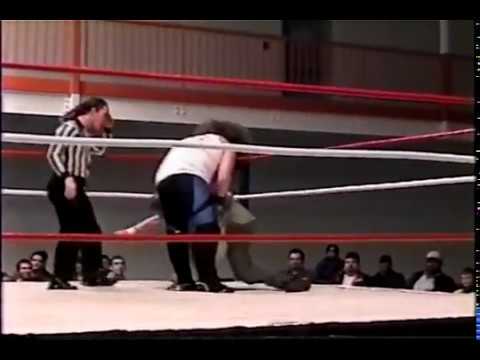 Lincoln Steen vs Trash Canyon - UCW 2002