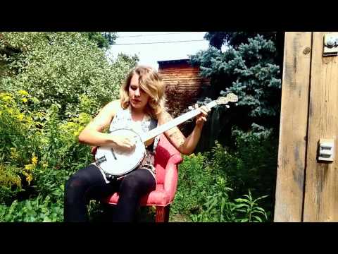 When I'm Gone (Frailing Banjo) Meredith Moon