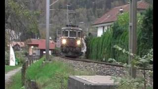 preview picture of video 'Swiss trains vol 1 Daerligen.wmv'