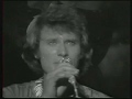Johnny Hallyday - C'est écrit sur les murs (+ Paroles) (yanjerdu26)