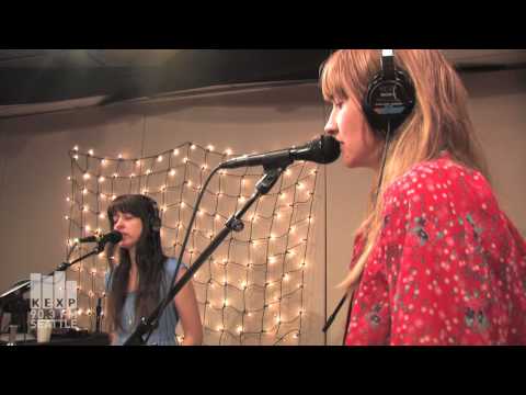 Au Revoir Simone - All or Nothing (Live on KEXP)