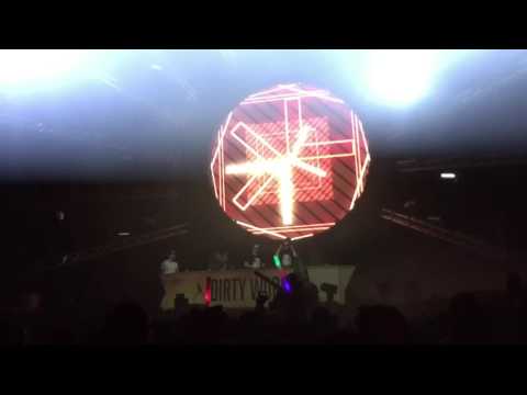 Da Tweekaz & Sub Zero Project - DRKNSS (Live @ 10 years Dirty Workz)