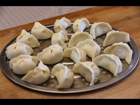 Celery and Pork Scalded-Dough Steamed Dumplings