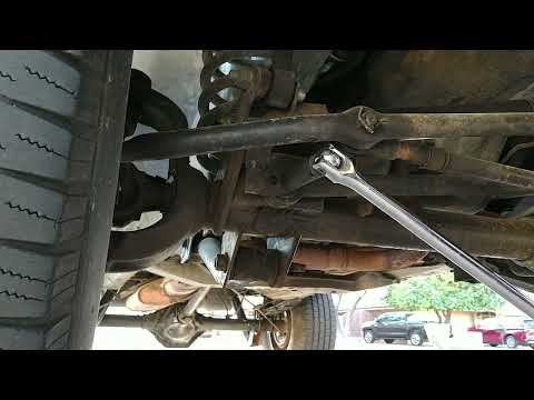 XJ Jeep Cherokee Polyurethane Trackbar Bushing Install Moog K3176 - cheap death wobble fix