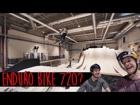 ENDURO BIKE PROGRESSION SESSION - Martin Soderstrom