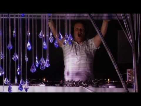 DJ Magic vs Max Farenthide Get Down www.0daymusic.org