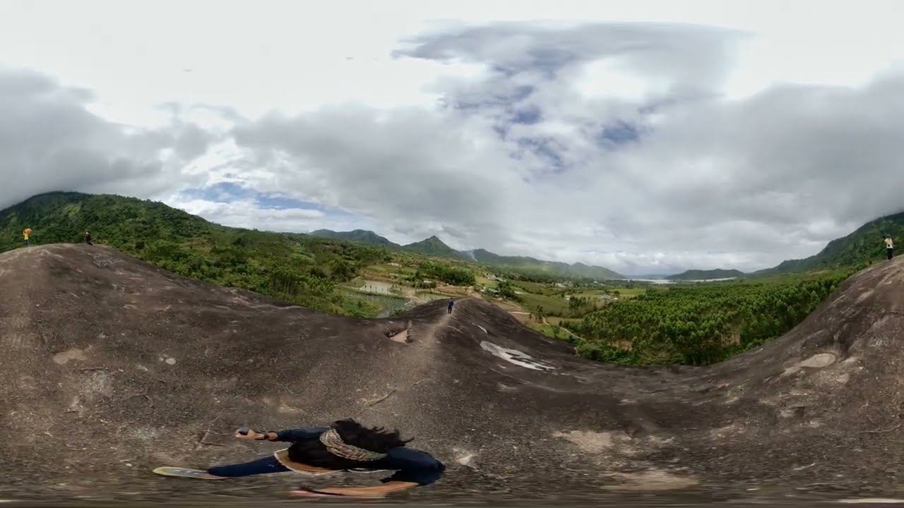 Mother Elephant Stone ,Dak Lak , Vietnam 360VR Ep03 : Wheelwego360°