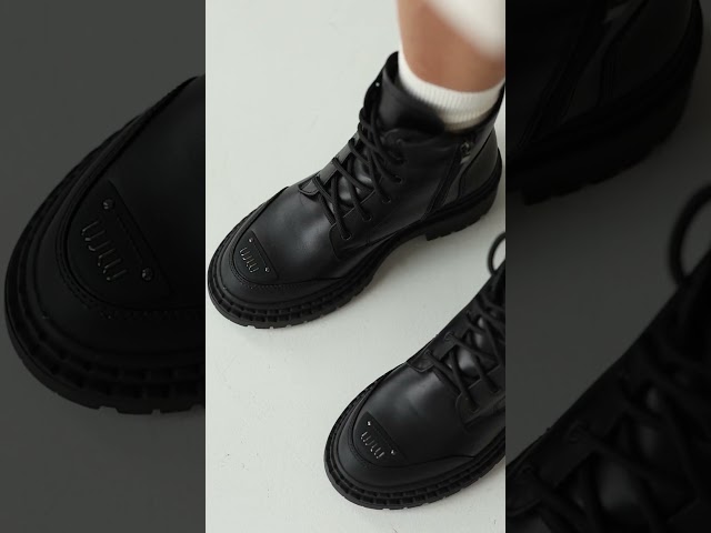 Чоботи жіночі шкіряні байка хутро 592641 Чорний Черевики жіночі шкіра хутро 592693 Чорні