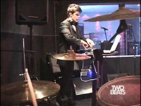 Two Beats - Bob Sinclar Feat. Shabba Ranks - Love You No More