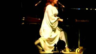 Tori Amos Graveyard /Maybe California @KKL Luzern, 24.10.11