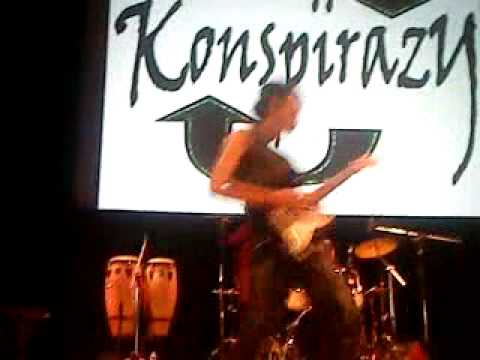 KonspirazY with Yakin @ Gegaran Lebaran Singapura 2009