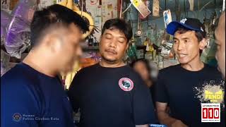 Download lagu Polisi Gerak Cepat, Pelaku Penculikan Anak di Cirebon Diamankan di Hari yang Sama mp3 Download lagu Polisi Gerak Cepat, Pelaku Penculikan Anak di Cirebon Diamankan di Hari yang Sama mp3