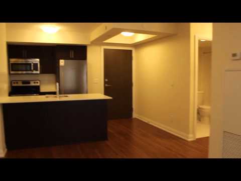 305 Roehampton- 1 Bedroom + 1 Bathroom 1E2