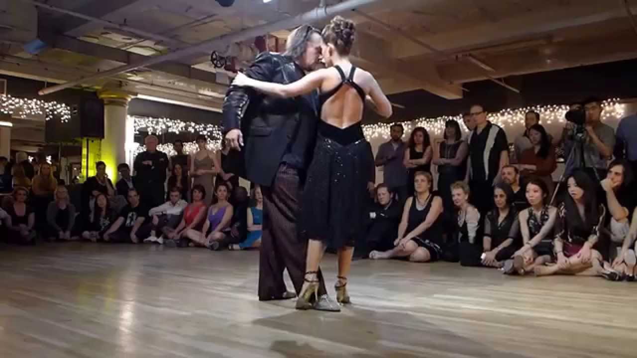 Tango: Chicho Frumboli & Juana Sepulveda bailan tango en Nueva York