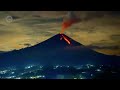 Gunung Semeru luncurkan lava pijar 1.000 meter Gunung Semeru luncurkan lava pijar 1.000 meter