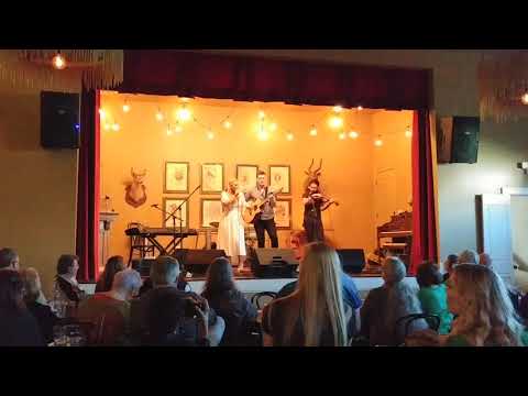 Chloe Agnew with Shane Hennessy - Rolling on the River