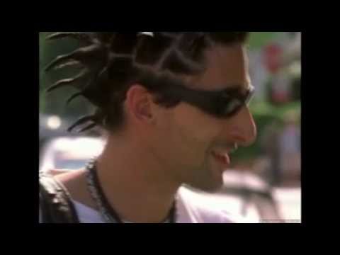 Эдриан Броуди // А я милого узнаю по походке