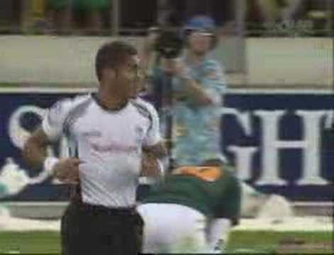 2006 IRB Wellington Sevens- Fiji v S.A. - 4th try