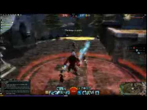Guild Wars 2 Lakisa Guardian PvP 02 Sword Burst