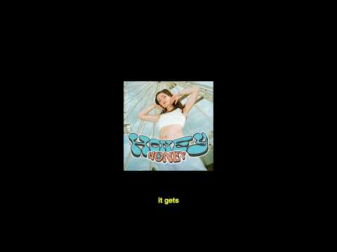 Maïcee - Honey honey (lyrics video)