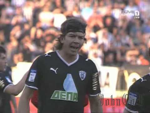 Pablo Garcia vs Simao (Red Card) 10/5/09