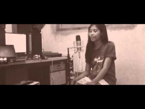 Green Villa cover - Zelly Barreto @ creez prod