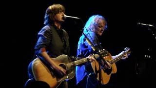Indigo Girls - Ghost of the Gang