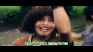 Download lagu Trio Seru - Demam Dangdut (Original VCD Karaoke) mp3