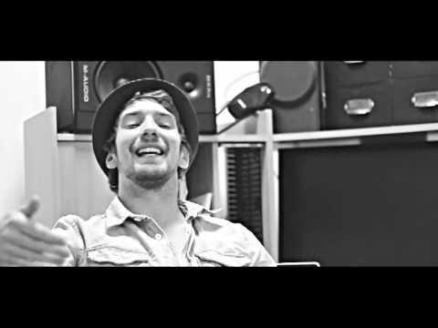 Alli Abstrakt X G. Marís - Einn Af Þeim (prod. Alli Abstrakt)