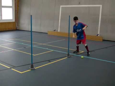 Fussballtraining: Die 8 mit Tennisball - Balllkontrolle - Technik