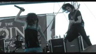 Flyleaf Chasm Lyrics